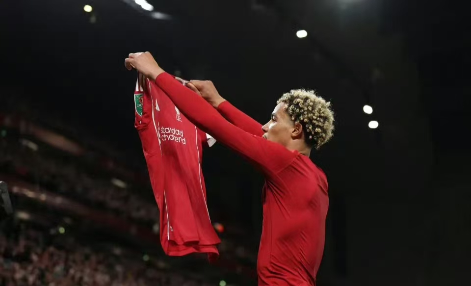 Liverpool porazil Southampton 2:1 a postoupil do dalšího kola Ligového poháru.